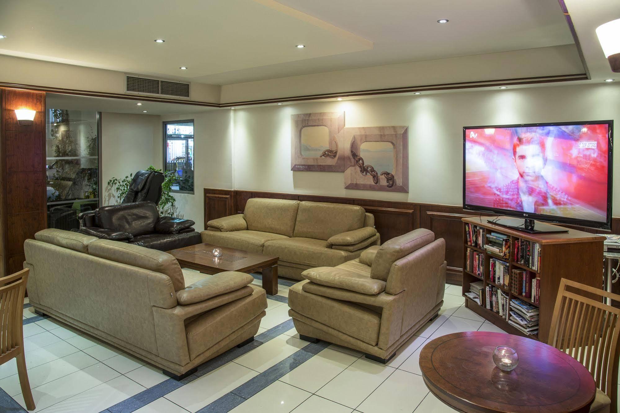 Manousos City Hotel Rhodes City Bagian luar foto