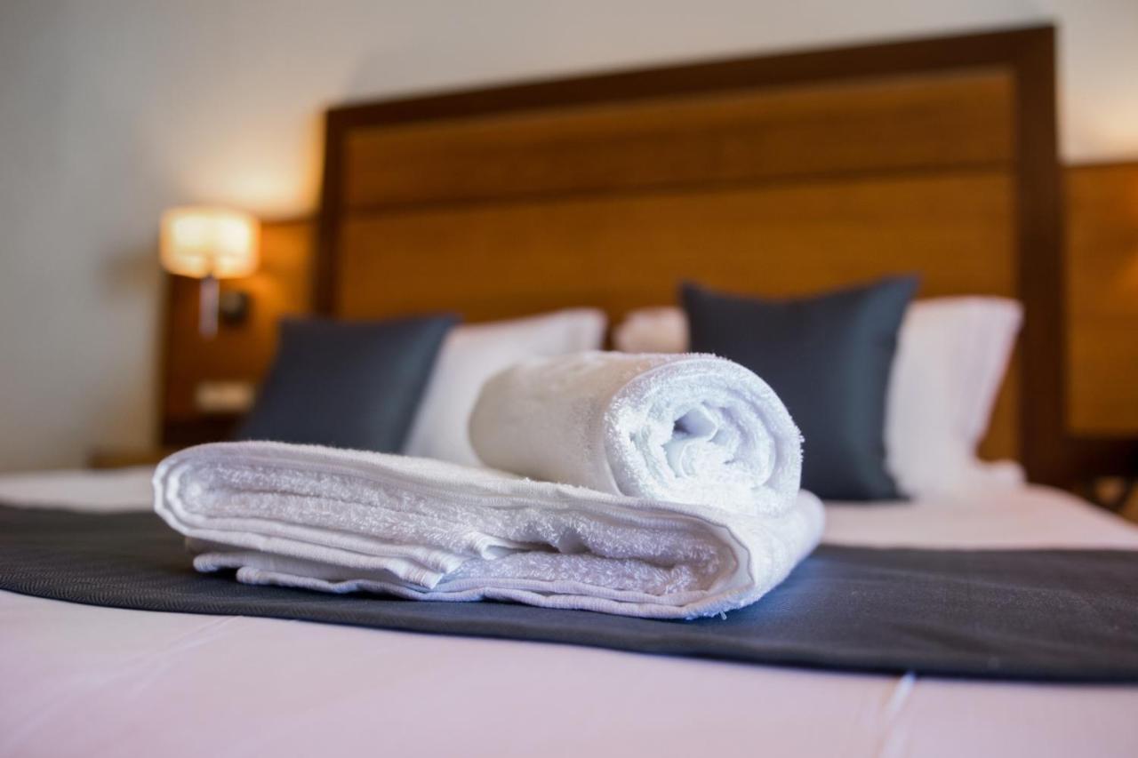 Manousos City Hotel Rhodes City Bagian luar foto